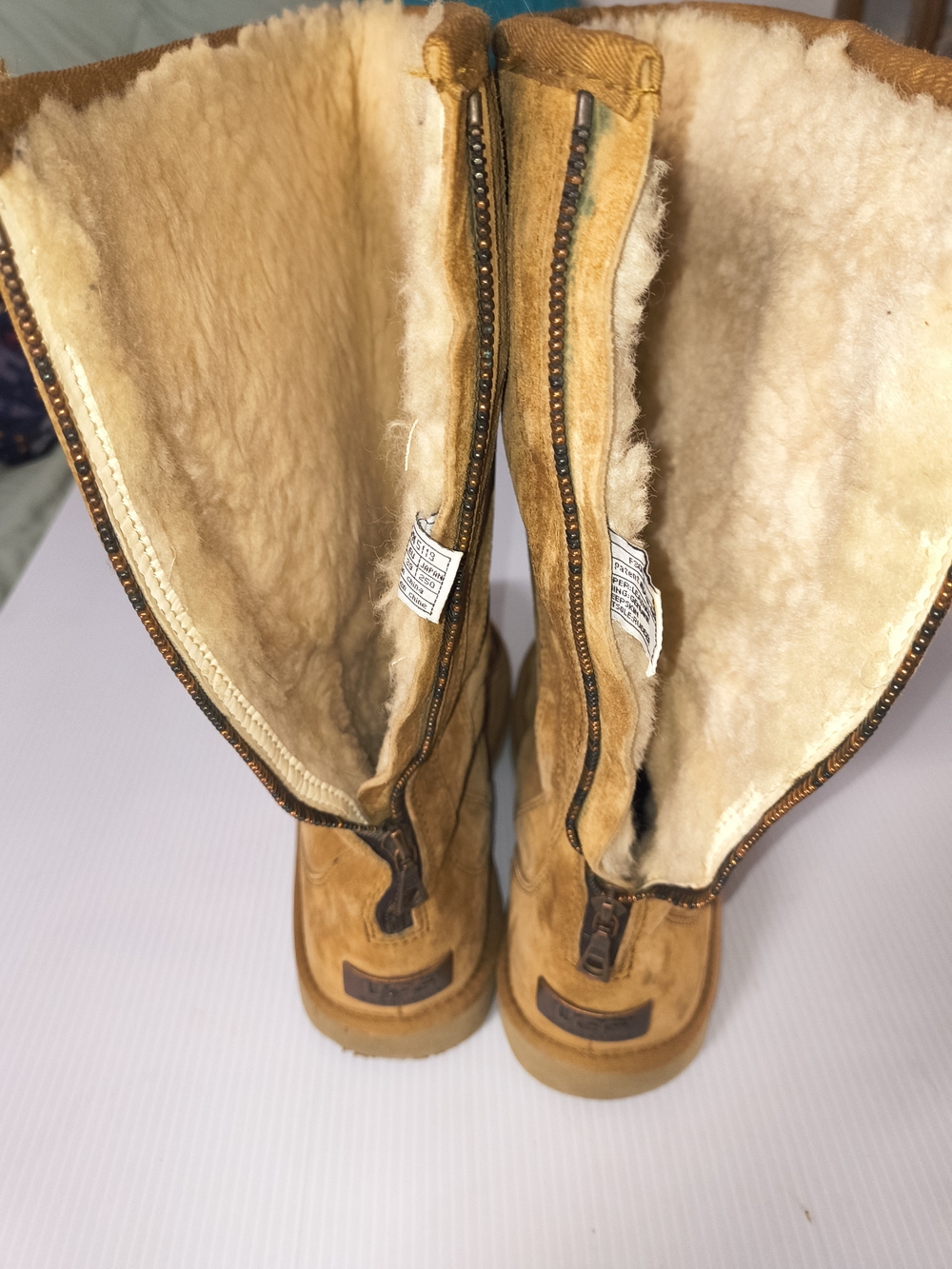 RARE VINTAGE FIND: UGG Australia Knightsbridge Tall Zip Boots (Style 5119) Sz8